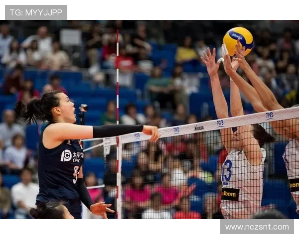 新浪女排巅峰对决上海队迎战天津队精彩赛事全程回顾与分析 新浪女排巅峰对决上海队迎战天津队精彩赛事全程回顾与分析